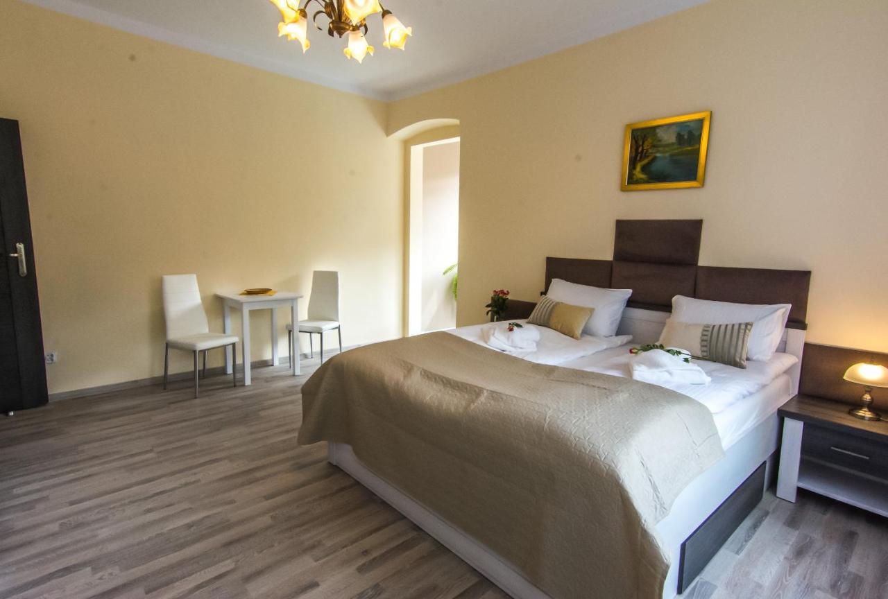 Apartamenty Izerskie - Ul. Wczasowa 8 Świeradów-Zdrój Eksteriør bilde