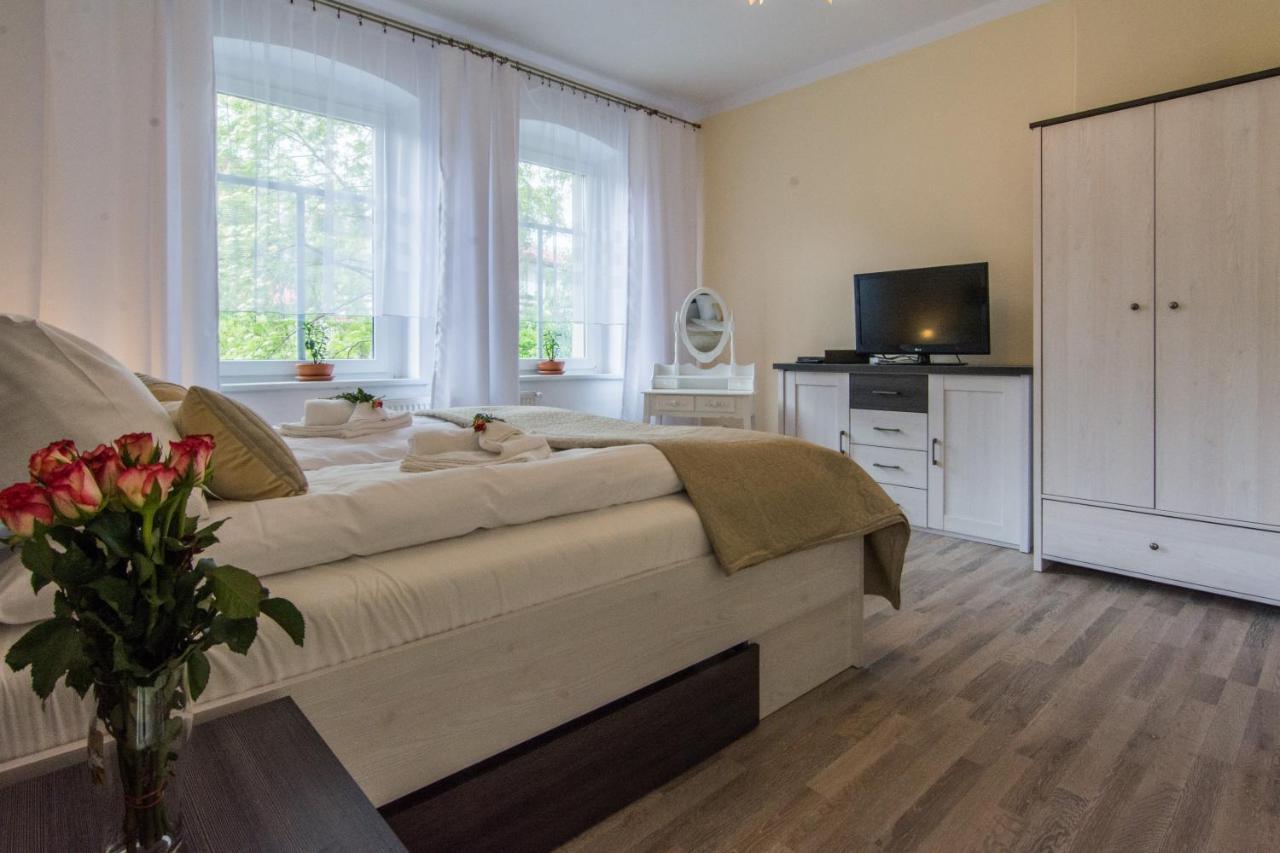 Apartamenty Izerskie - Ul. Wczasowa 8 Świeradów-Zdrój Eksteriør bilde