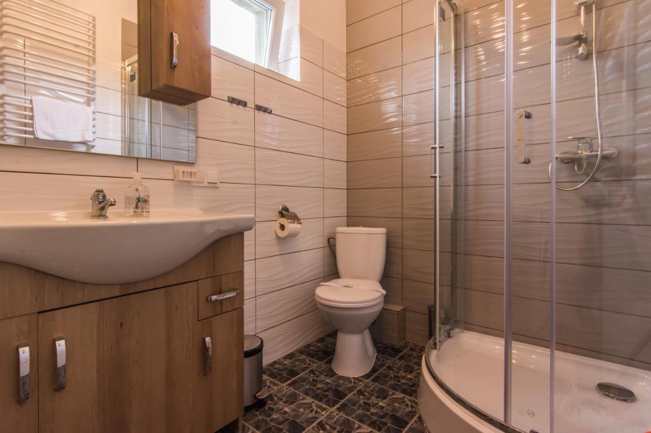Apartamenty Izerskie - Ul. Wczasowa 8 Świeradów-Zdrój Eksteriør bilde